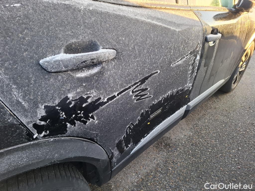  Peugeot  2008  Allure Pack 1.5 HDi 110CV BVM6 E6d #18