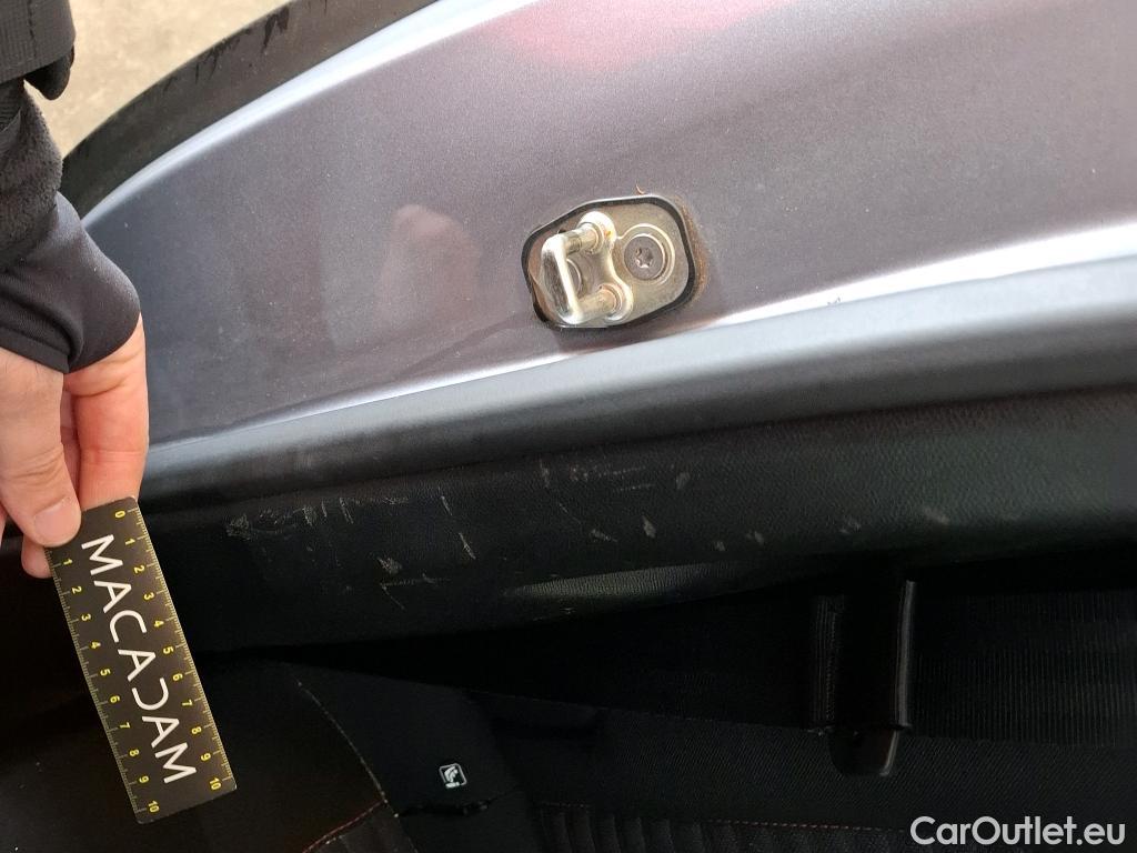  Peugeot  2008  Active Business 1.5 HDi 100CV BVM6 E6d #9