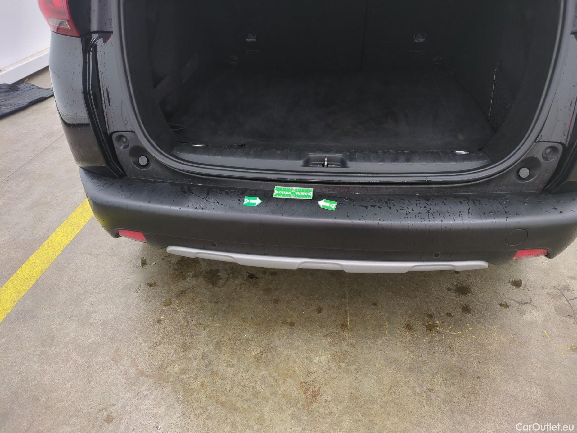  Peugeot  2008  Allure 1.2 PureTech 110CV BVM6 E6dT #33