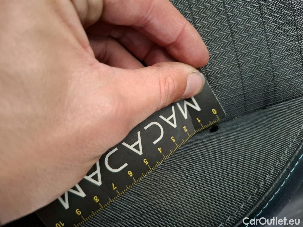  Peugeot  2008  Allure Pack 1.5 HDi 110CV BVM6 E6d #49