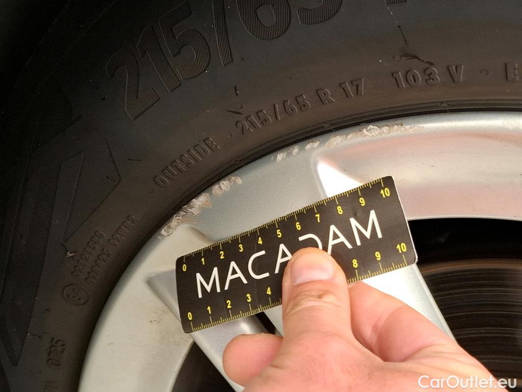  Opel   Grandland X Grandland X Elegance Business 1.5 130CV BVA8 E6d #20