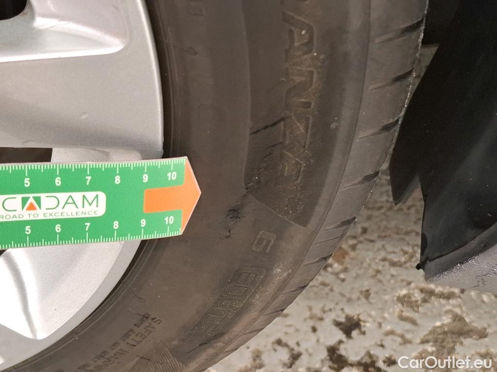  Peugeot  308 PEUGEOT  SW / 2017 / 5P / Break Puretech 110 S&S Active Business #11