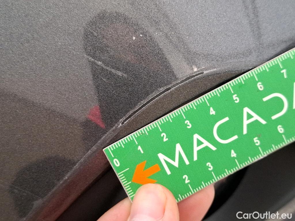  Toyota  C-HR TOYOTA  / 2016 / 5P / SUV 2.0 HYBRIDE 184 EDITION(SP) #6