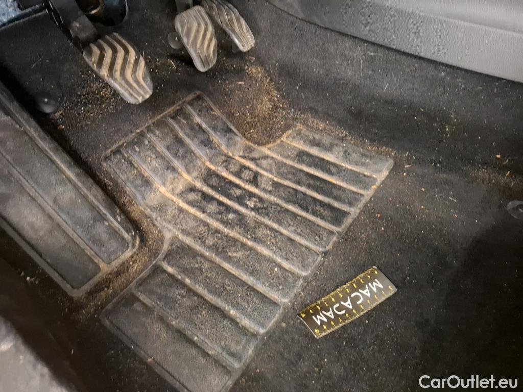  Renault  Clio  V Intens 1.0 TCe 90CV BVM6 E6d #12