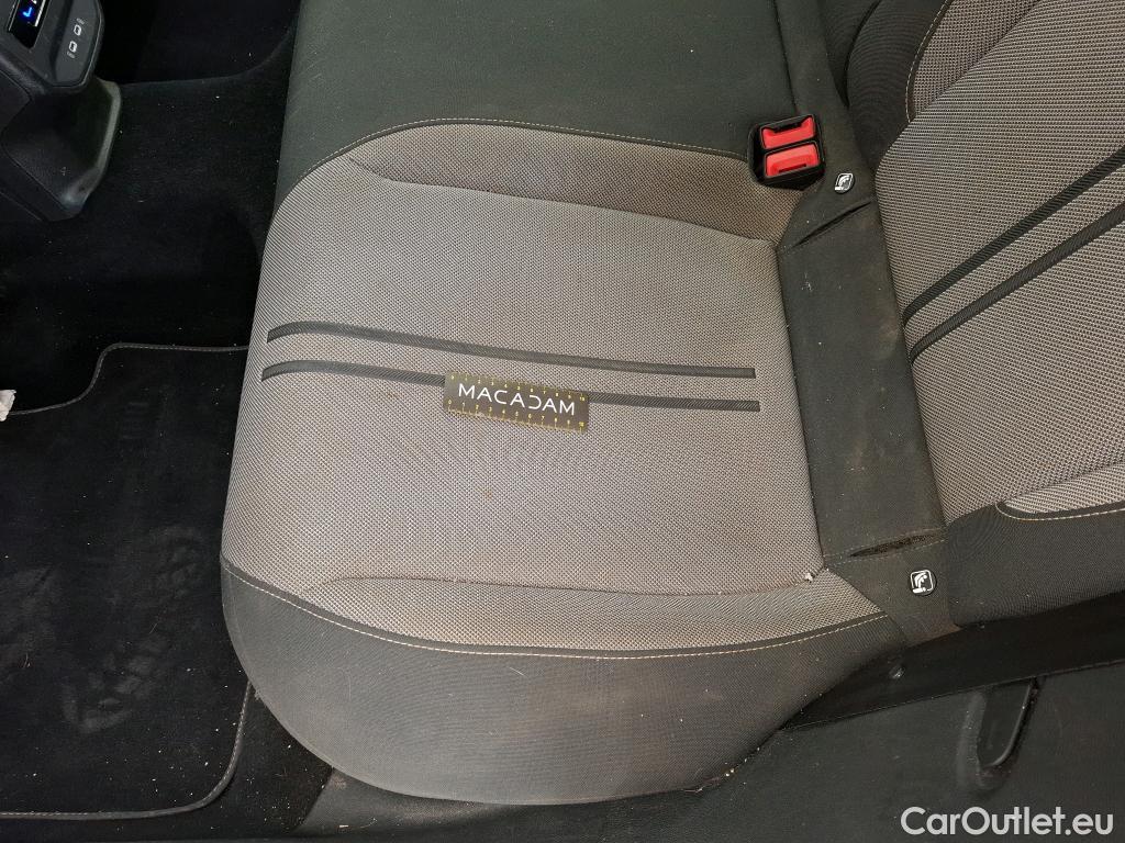  Seat  Leon SEAT  Sportstourer / 2020 / 5P / Break 1.0 eTSI 110 DSG S&S Style Business #34