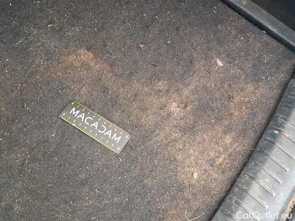  Seat  Leon SEAT  Sportstourer / 2020 / 5P / Break 1.0 eTSI 110 DSG S&S Style Business #44