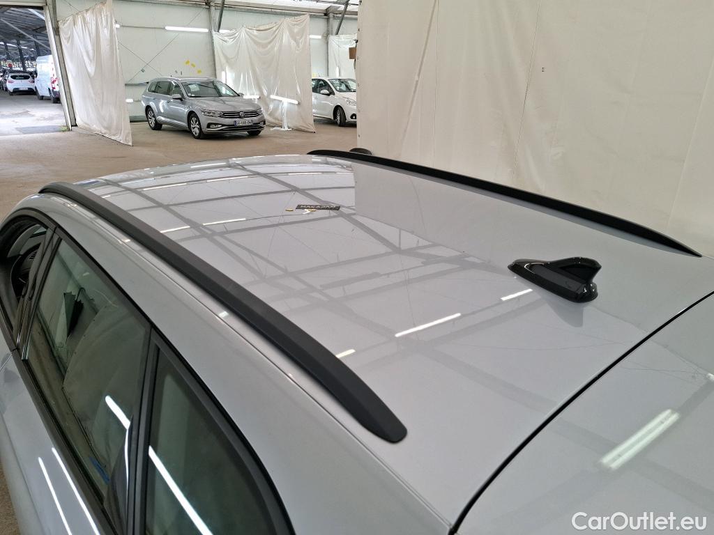  Seat  Leon SEAT  Sportstourer / 2020 / 5P / Break 1.0 eTSI 110 DSG S&S Style Business #26