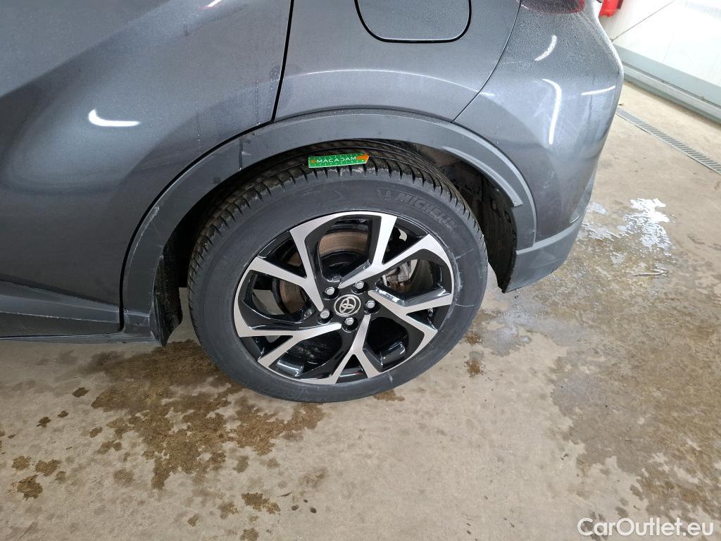  Toyota  C-HR TOYOTA  / 2016 / 5P / SUV 2.0 HYBRIDE 184 EDITION(SP) #2