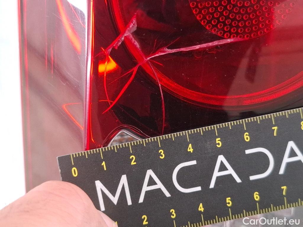  Citroen  Berlingo  Fourgon Club L1 (Court) 1.6 BlueHDi 100CV BVM5 E6 #81