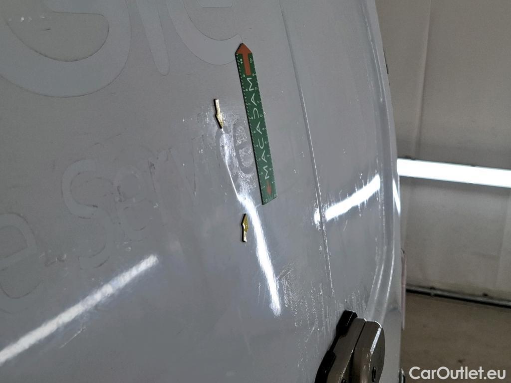  Citroen  Berlingo CITROEN  / 2018 / 4P / Fourgonnette M 650kg BlueHDi 75 S&S BVM Club #11