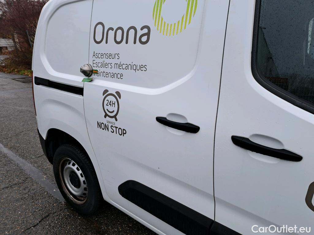  Citroen  Berlingo  Fourgon Club M 650 1.5 BlueHDi 75CV BVM5 E6dT #29