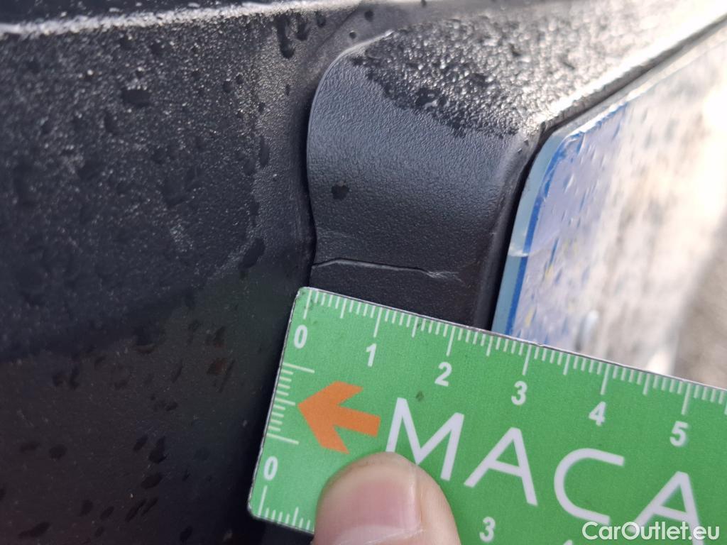  Toyota  C-HR TOYOTA  / 2016 / 5P / SUV 2.0 HYBRIDE 184 EDITION(SP) #33