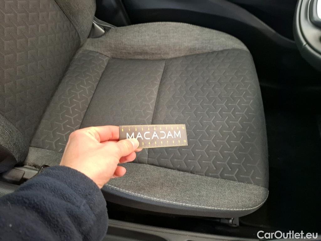  Toyota  Yaris Cross TOYOTA  Hybride / 2021 / 5P / SUV 1.5 HYBRID 116H DYNAMIC BUSINESS BEYOND #17