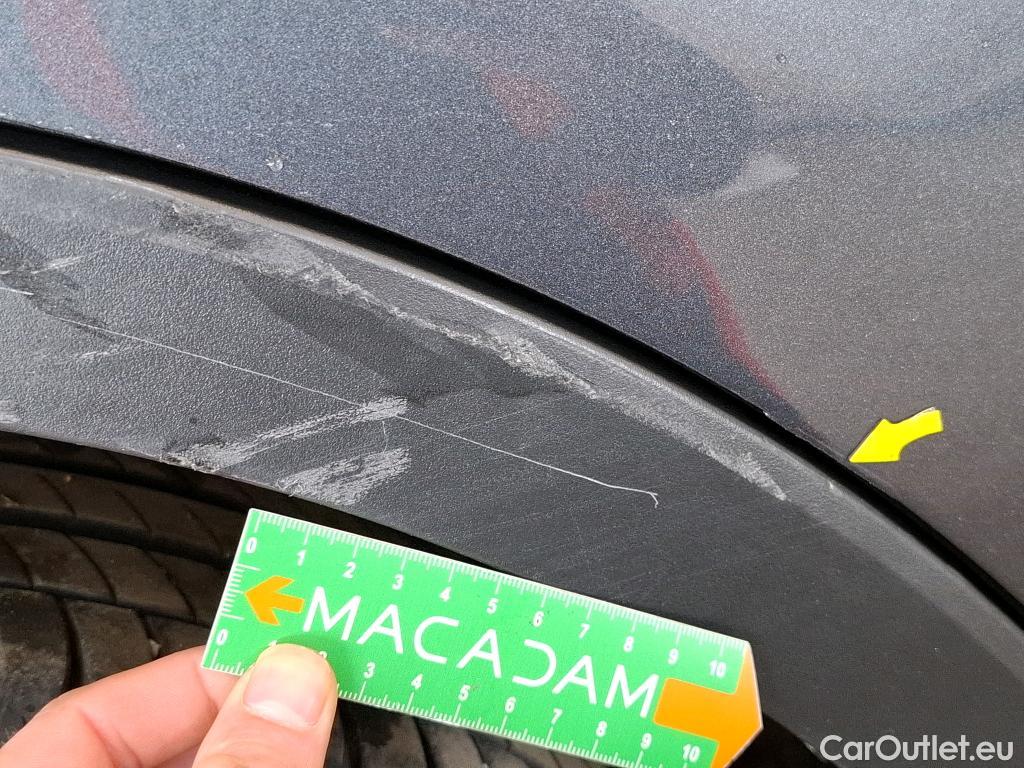  Toyota  C-HR TOYOTA  / 2016 / 5P / SUV 2.0 HYBRIDE 184 EDITION(SP) #61