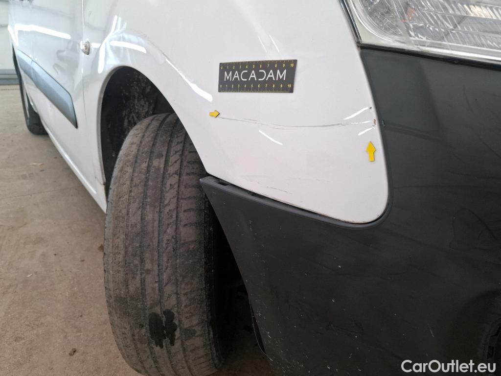  Citroen  Berlingo  Fourgon Club L1 (Court) 1.6 BlueHDi 100CV BVM5 E6 #59