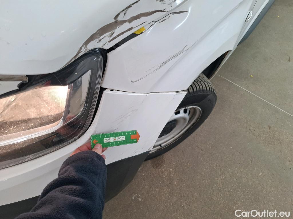  Citroen  Berlingo CITROEN  / 2018 / 4P / Fourgonnette M 650kg BlueHDi 75 S&S BVM Club #13