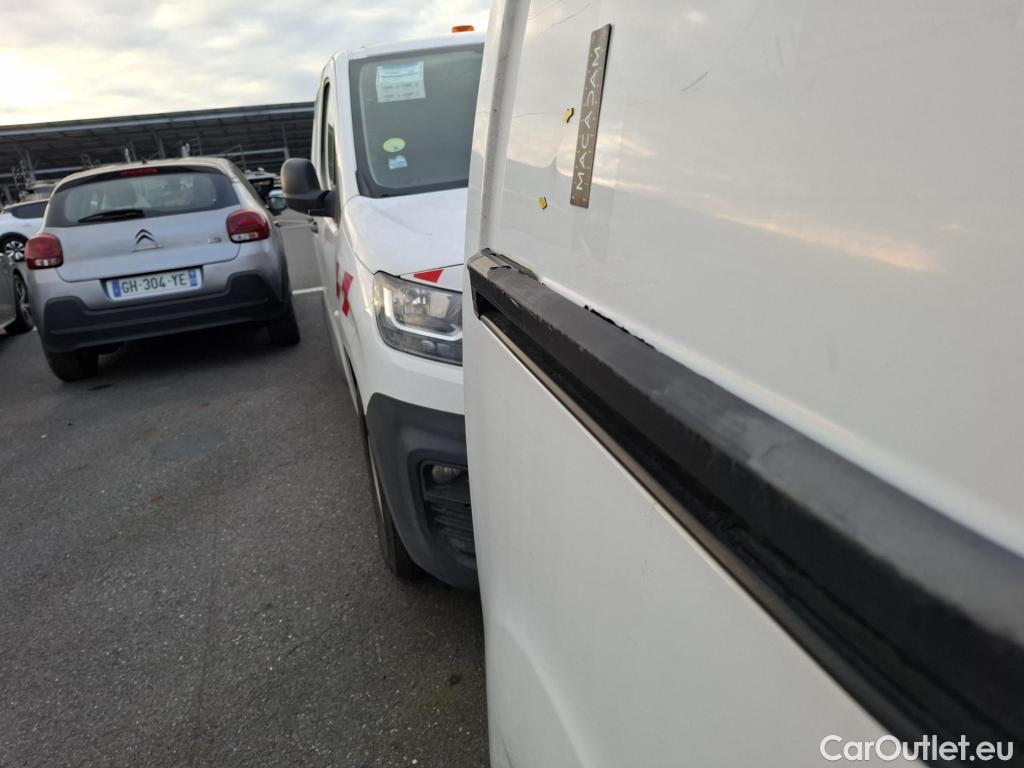  Citroen  Berlingo  Fourgon Club L1 (Court) 1.6 BlueHDi 100CV BVM5 E6 #52