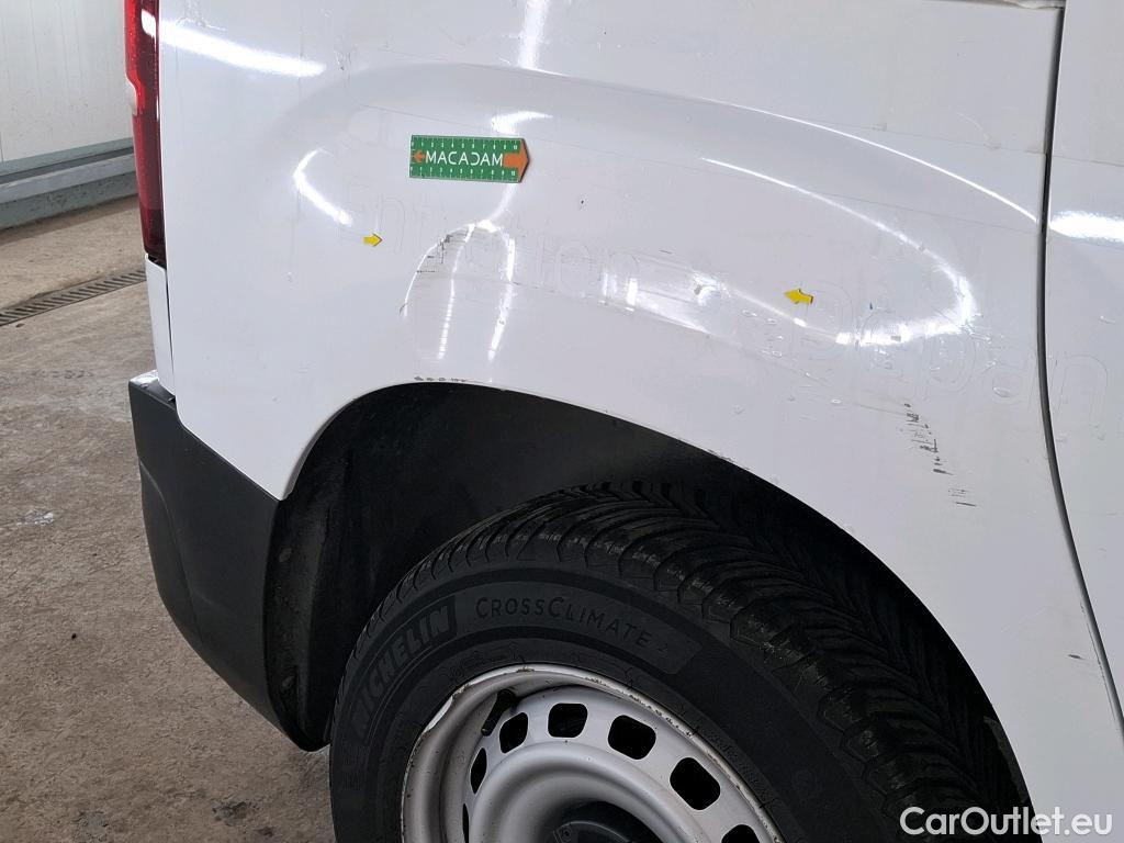  Citroen  Berlingo CITROEN  / 2018 / 4P / Fourgonnette M 650kg BlueHDi 75 S&S BVM Club #2