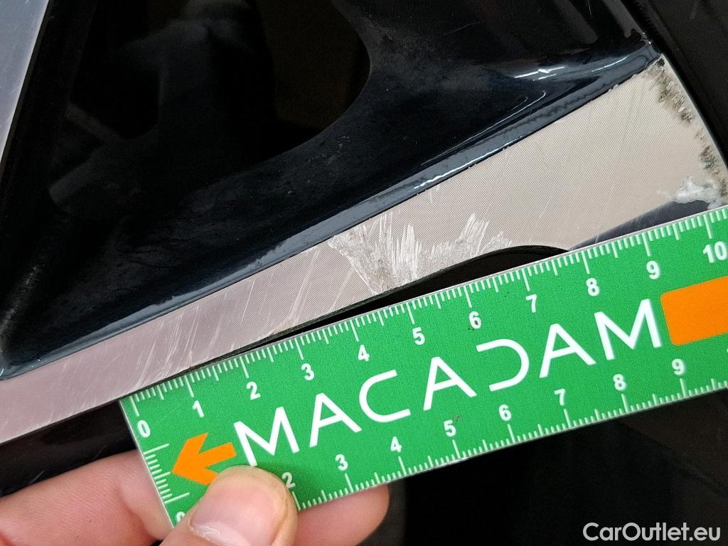  Toyota  C-HR TOYOTA  / 2016 / 5P / SUV 2.0 HYBRIDE 184 EDITION(SP) #24