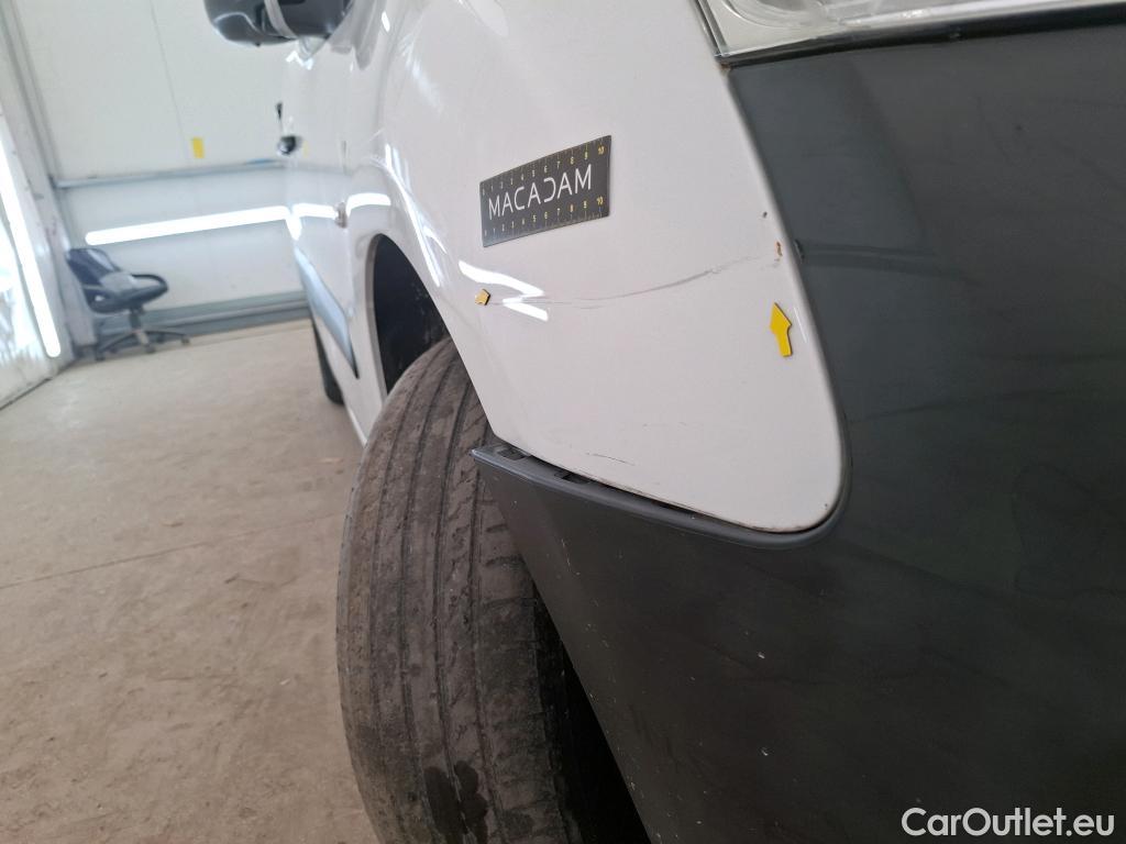  Citroen  Berlingo  Fourgon Club L1 (Court) 1.6 BlueHDi 100CV BVM5 E6 #58