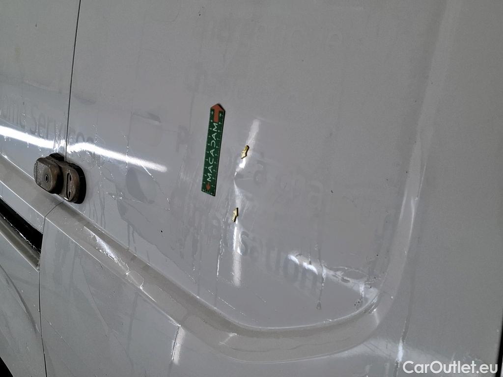  Citroen  Berlingo CITROEN  / 2018 / 4P / Fourgonnette M 650kg BlueHDi 75 S&S BVM Club #20