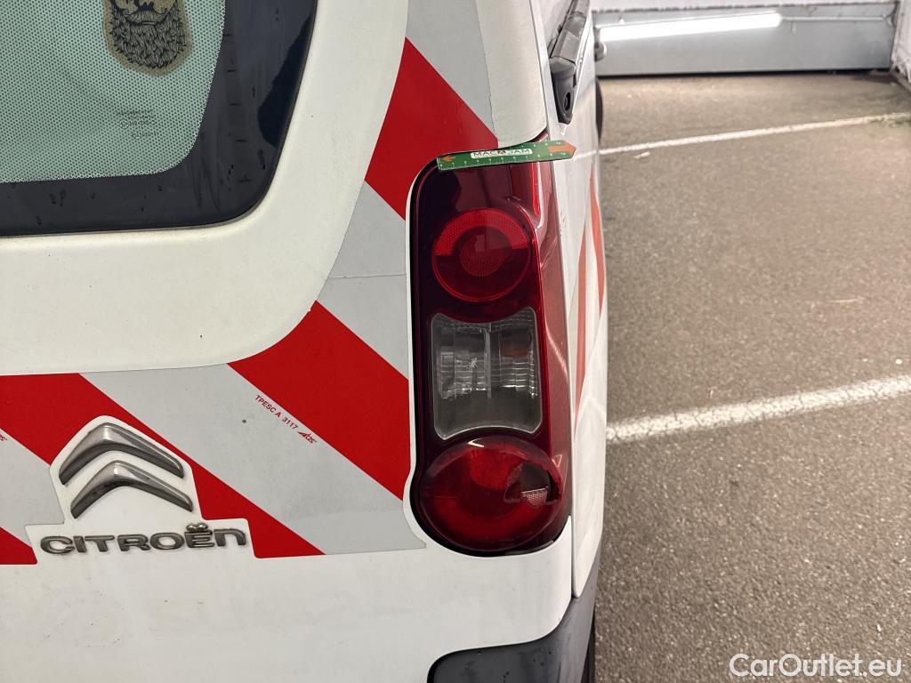  Citroen  Berlingo  Fourgon Club L1 (Court) 1.6 BlueHDi 100CV BVM5 E6 #30