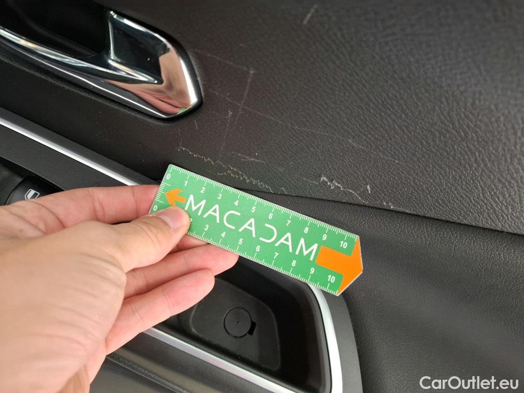  Nissan  Micra  / 2016 / 5P / Berline IG-T 92 Business Edition / TRANSFO VP/VF #14