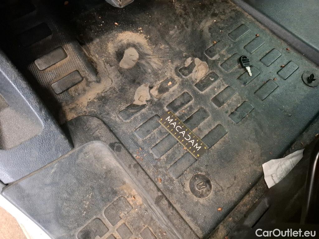  Citroen  Jumpy CITROEN  VU 4p Fourgon Taille M BlueHDi 120 S&S BVM6 Business #59