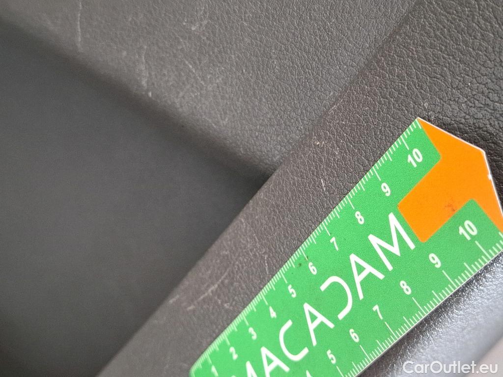  Ford  Transit FORD  Custom / 2018 / 4P / Fourgon tôlé 2.0 ECOB105 300 L1H1 CAB APP TREND BUS #51