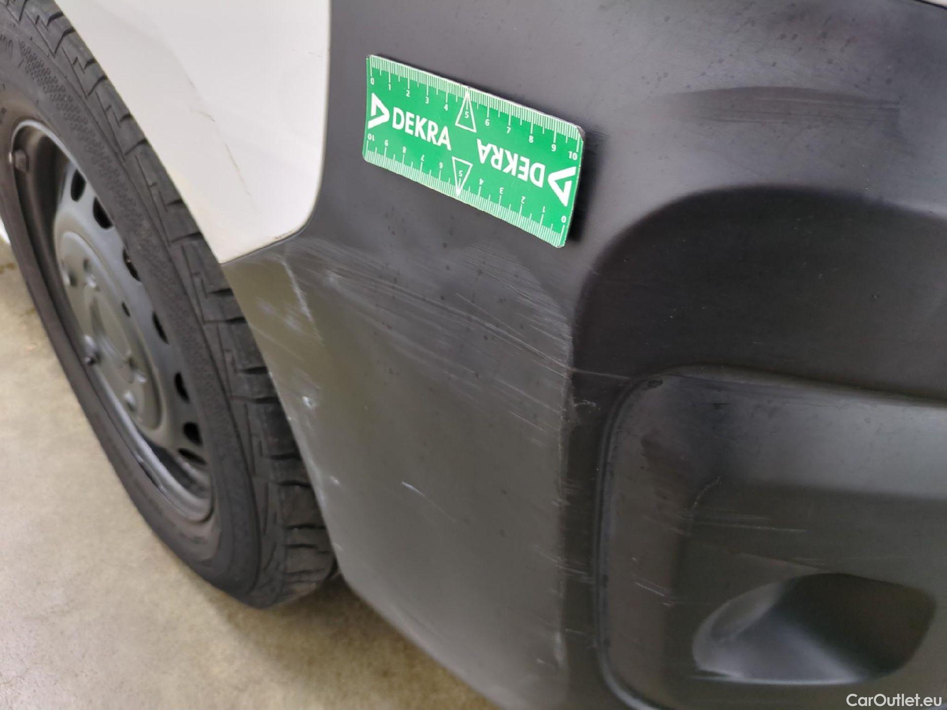  Citroen  Jumpy  Fourgon Club M 1.5 BlueHDi 100CV BVM6 E6d #44