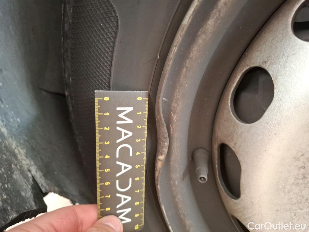  Citroen  Berlingo  Fourgon Club L1 (Court) 1.6 BlueHDi 100CV BVM5 E6 #112