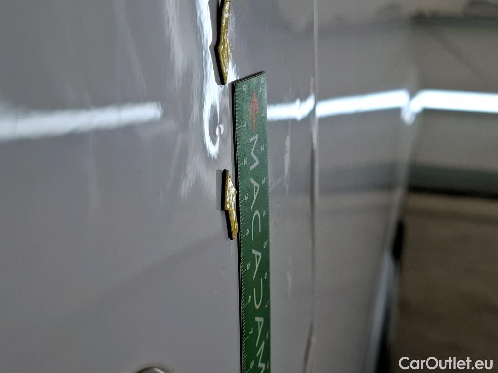  Ford  Transit FORD  Custom / 2018 / 4P / Fourgon tôlé 2.0 ECOB105 300 L1H1 CAB APP TREND BUS #32