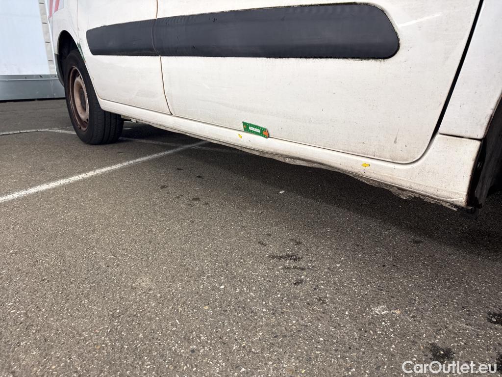  Citroen  Berlingo  Fourgon Club L1 (Court) 1.6 BlueHDi 100CV BVM5 E6 #15