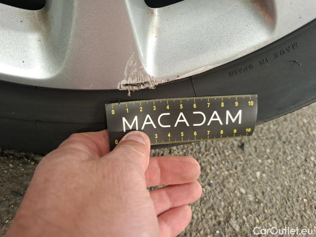  Citroen  C3  Société Feel Nav 1.5 BlueHDI 100CV BVM6 E6dT #3