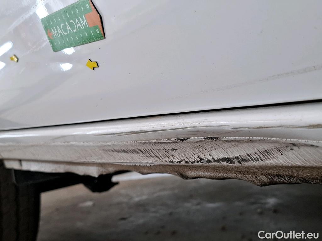  Ford  Transit FORD  Custom / 2018 / 4P / Fourgon tôlé 2.0 ECOB105 300 L1H1 CAB APP TREND BUS #22