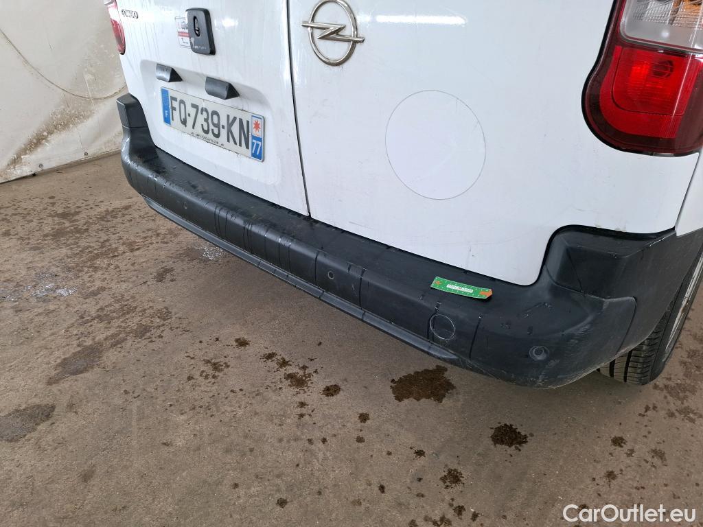  Opel  Combo OPEL  / 2018 / 4P / Fourgonnette 1.5 diesel 100chL1H1/stand CARGO PACK C #17