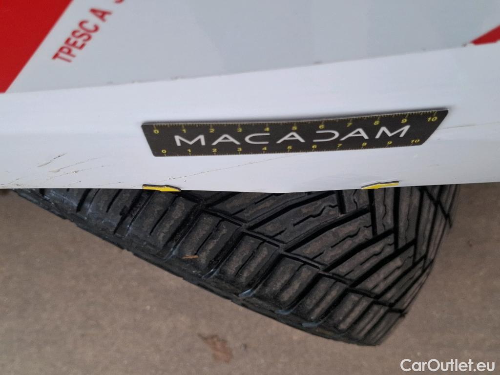  Citroen  Jumpy CITROEN  VU 4p Fourgon Taille M BlueHDi 120 S&S BVM6 Business #39