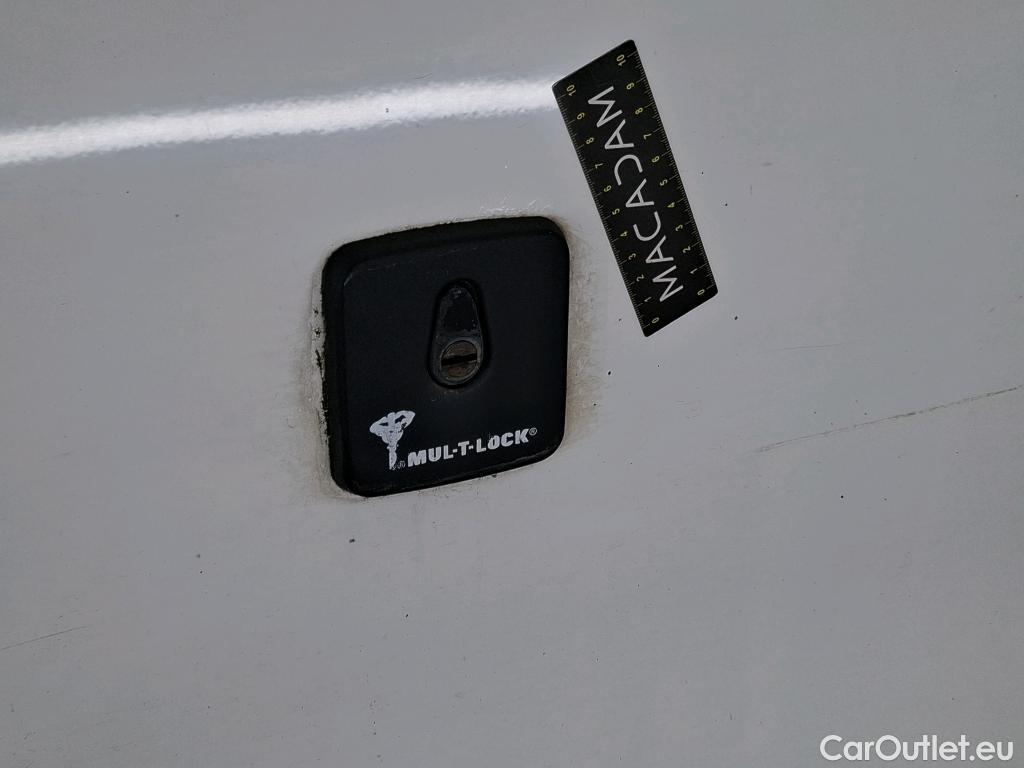  Citroen  Jumpy CITROEN  VU 4p Fourgon Taille M BlueHDi 120 S&S BVM6 Business #51