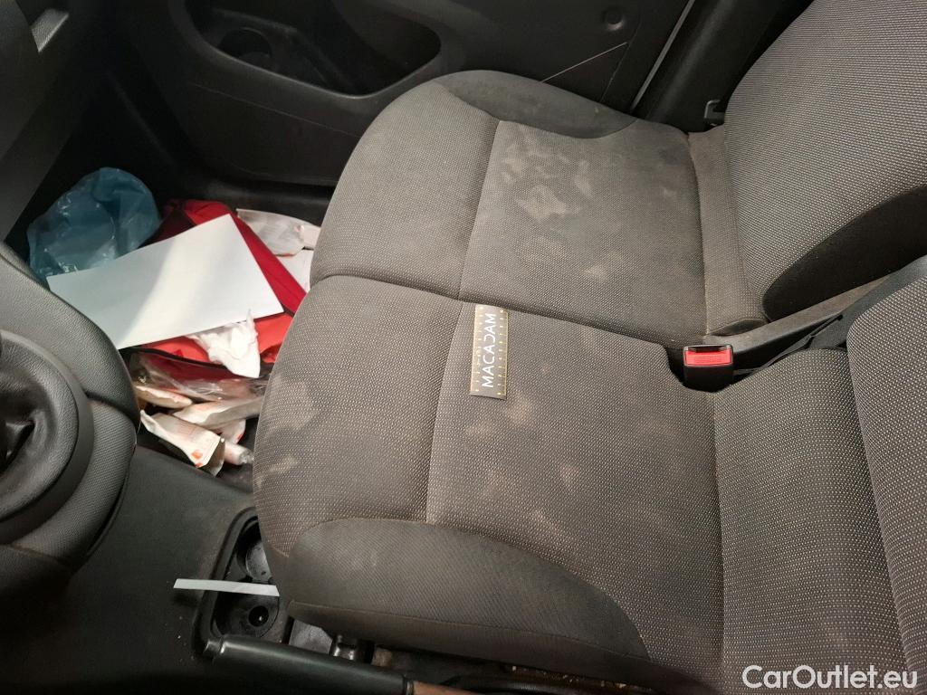  Citroen  Berlingo  Fourgon Club L1 (Court) 1.6 BlueHDi 100CV BVM5 E6 #130