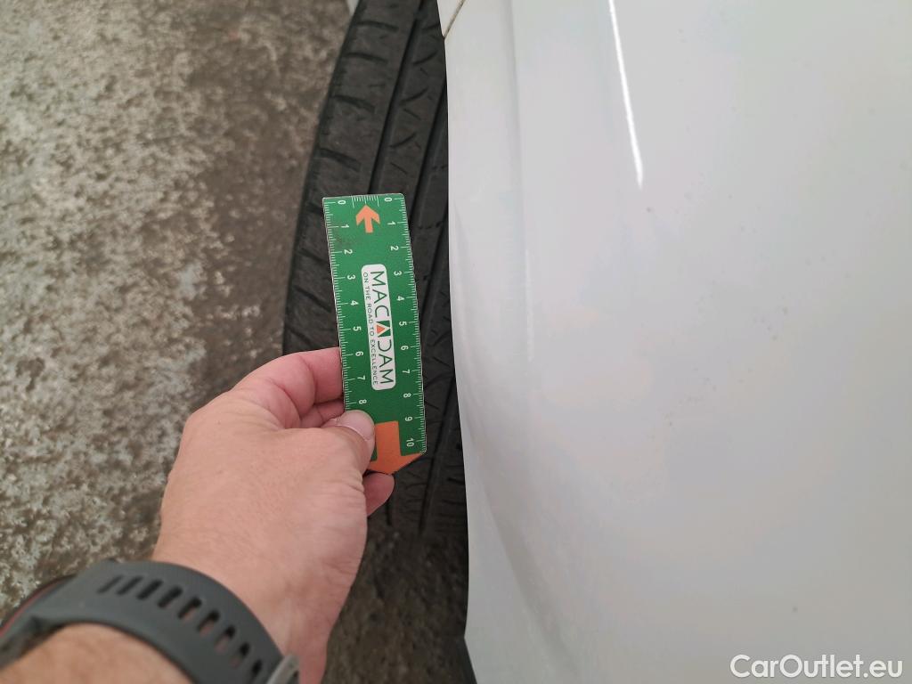  Citroen  C3  Société Live 1.2 PureTech 70CV BVM5 E6 #2