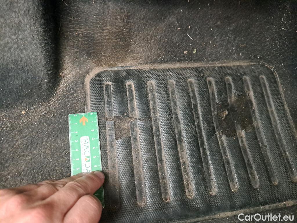  Citroen  C3  Société Live 1.2 PureTech 70CV BVM5 E6 #21