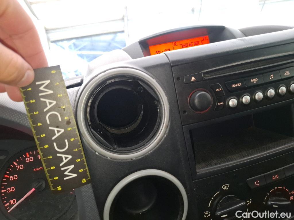  Citroen  Berlingo  Fourgon Club L1 (Court) 1.6 BlueHDi 100CV BVM5 E6 #123