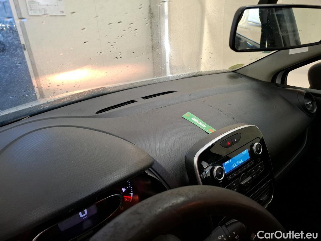  Renault  Clio  IV Air 1.5 dCi 90CV BVM5 E6 #1