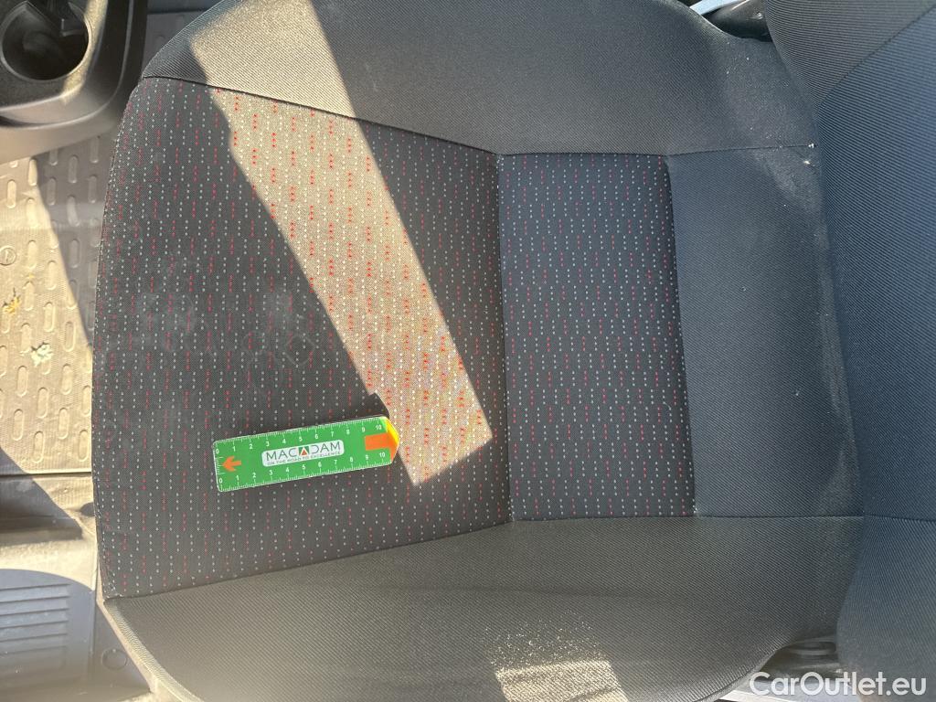  Peugeot  Boxer PEUGEOT  VU 4p Fourgon BLUEHDI 130 PREMIUM PA 333 L2H2 #8