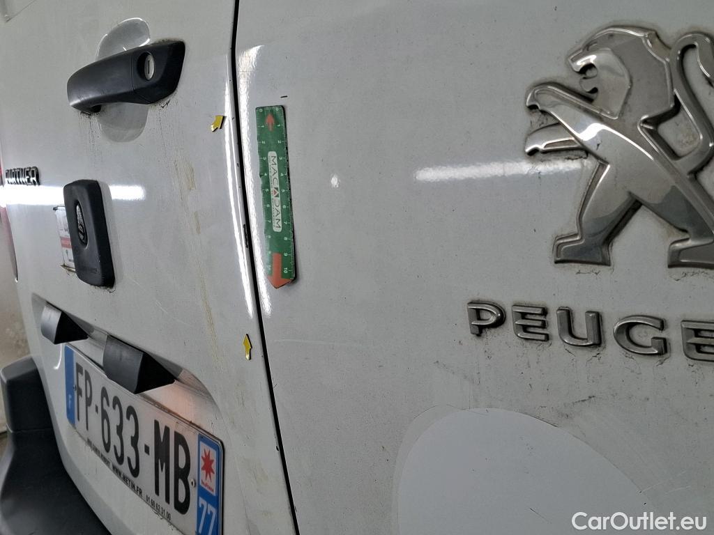  Peugeot  Partner  Premium L1 1.5 HDi 75CV BVM5 E6dT #24