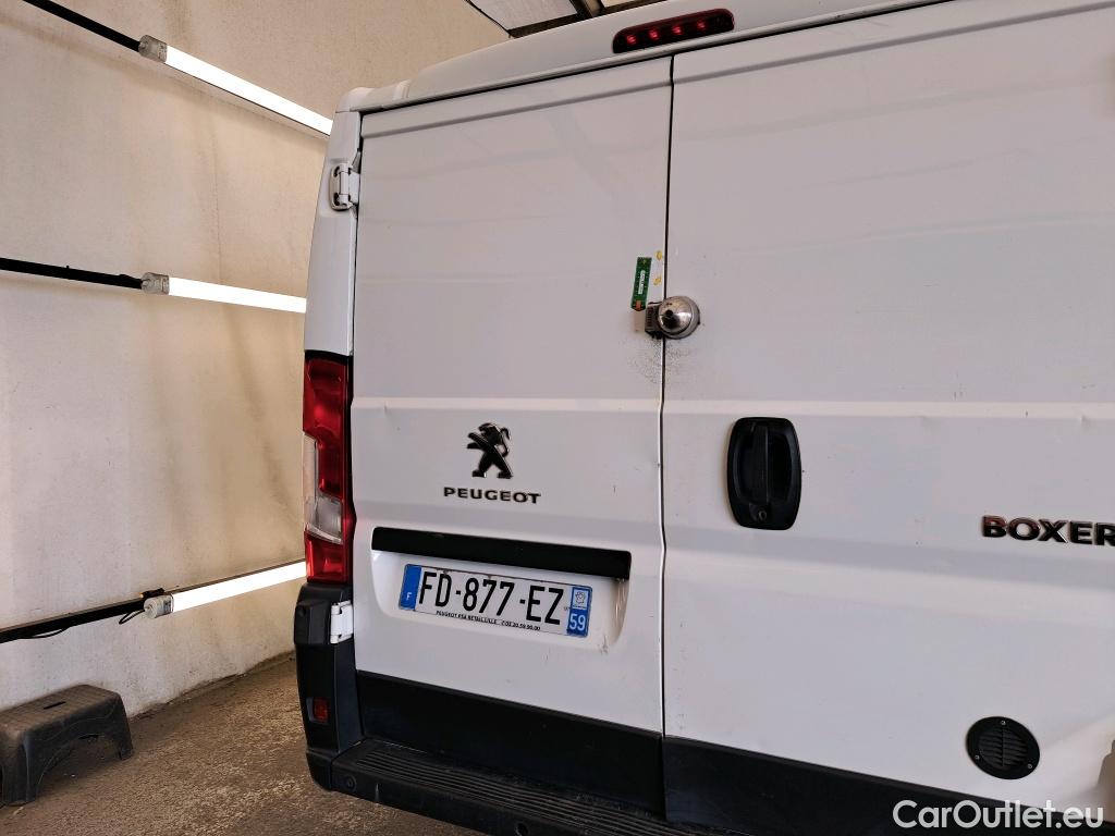  Peugeot  Boxer PEUGEOT  VU 4p Fourgon BLUEHDI 110 PREMIUM PACK 330 L1H1 #31