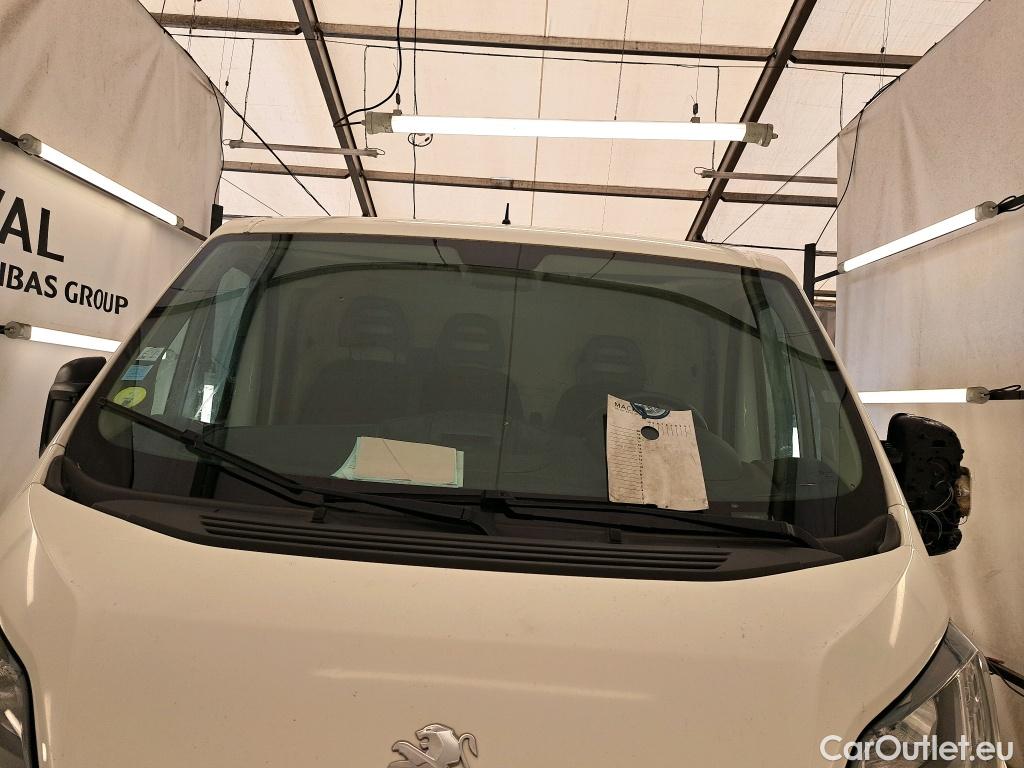  Peugeot  Boxer PEUGEOT  VU 4p Fourgon BLUEHDI 110 PREMIUM PACK 330 L1H1 #52