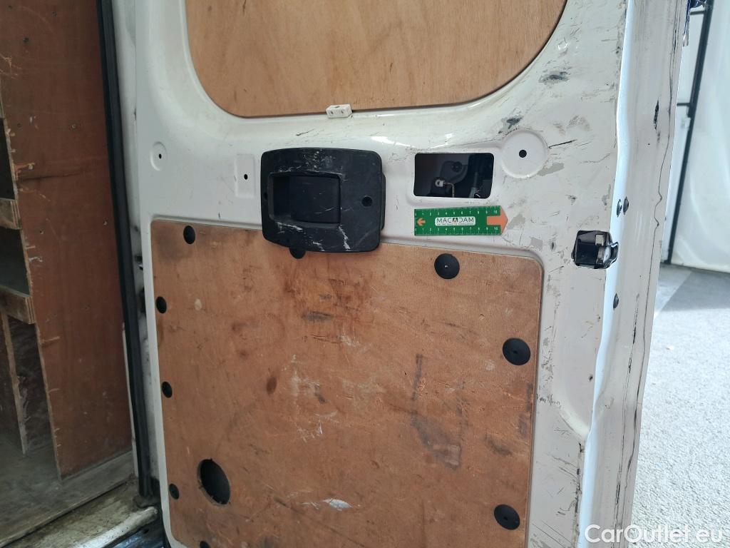  Peugeot  Boxer PEUGEOT  VU 4p Fourgon BLUEHDI 110 PREMIUM PACK 330 L1H1 #60