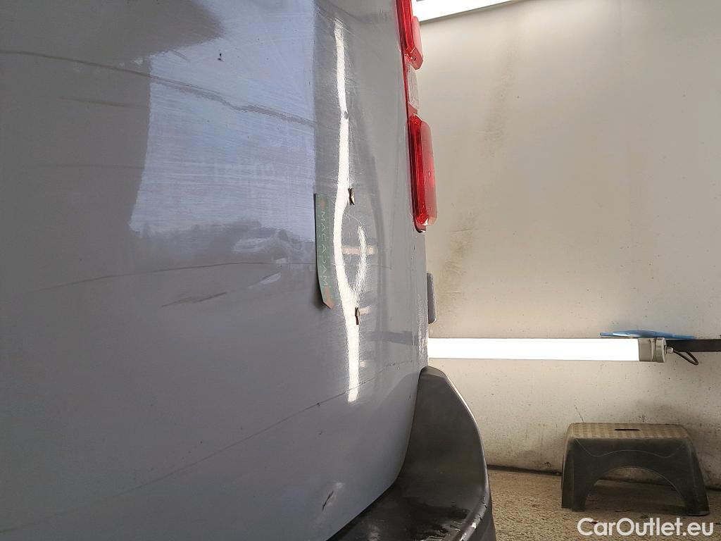  Peugeot  Expert  Fourgon Asphalt L2 2.0 HDi 120CV BVM6 E6dT #24