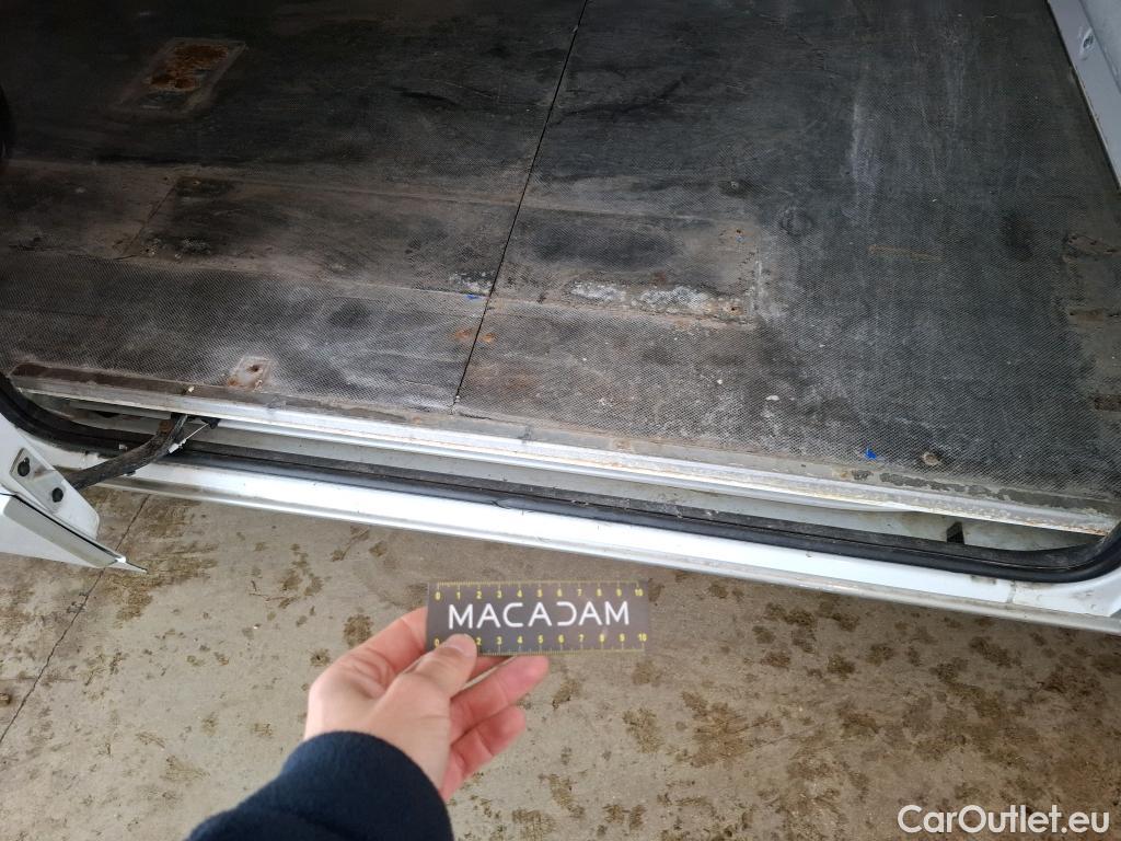  Peugeot  Boxer PEUGEOT  / 2014 / 4P / Fourgon tôlé 2.0 BLUEHDI 110 PREMIUM 335 L3H2 #21